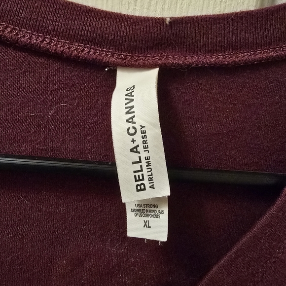 Good Dog Maroon - Picture 2 of 5